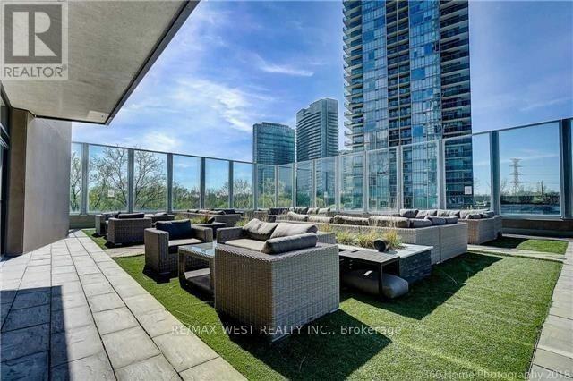 2107 - 36 Park Lawn Road, Toronto, Ontario  M8V 0E5 - Photo 9 - W13756068