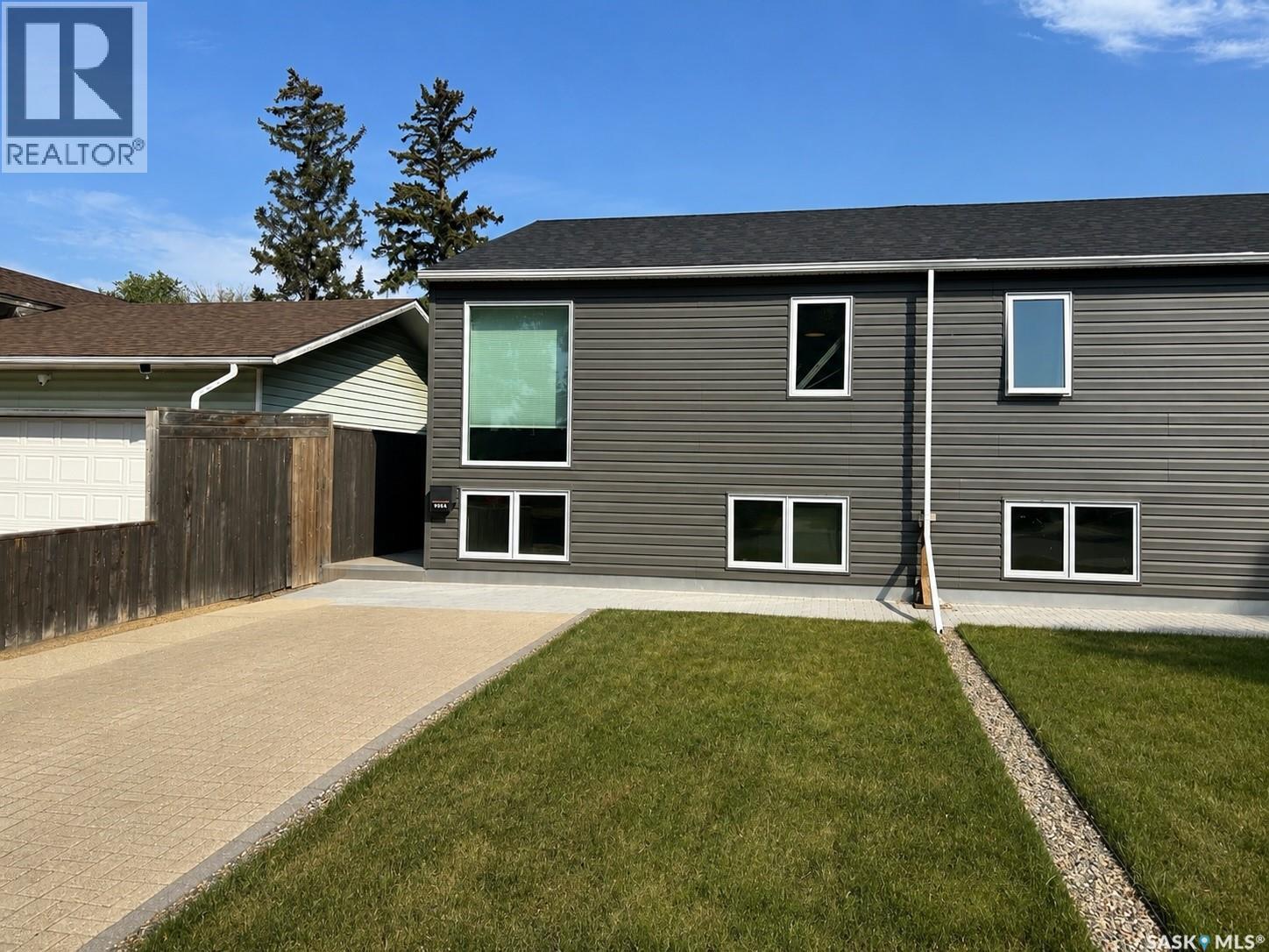 905a Argyle Avenue, Saskatoon, Saskatchewan  S7H 2V9 - Photo 1 - SK047816