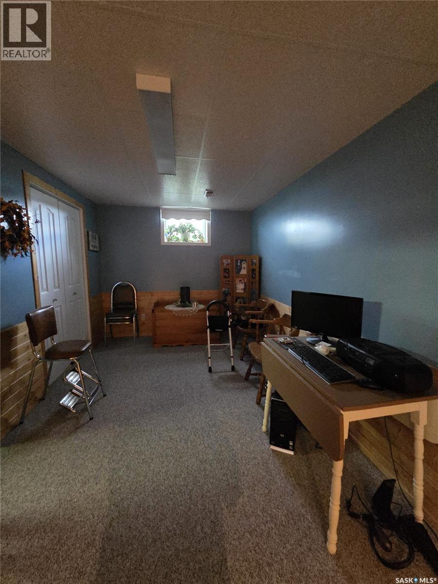 729 729 4th Street Ne, Wadena, Saskatchewan  S0A 4J0 - Photo 20 - SK047761