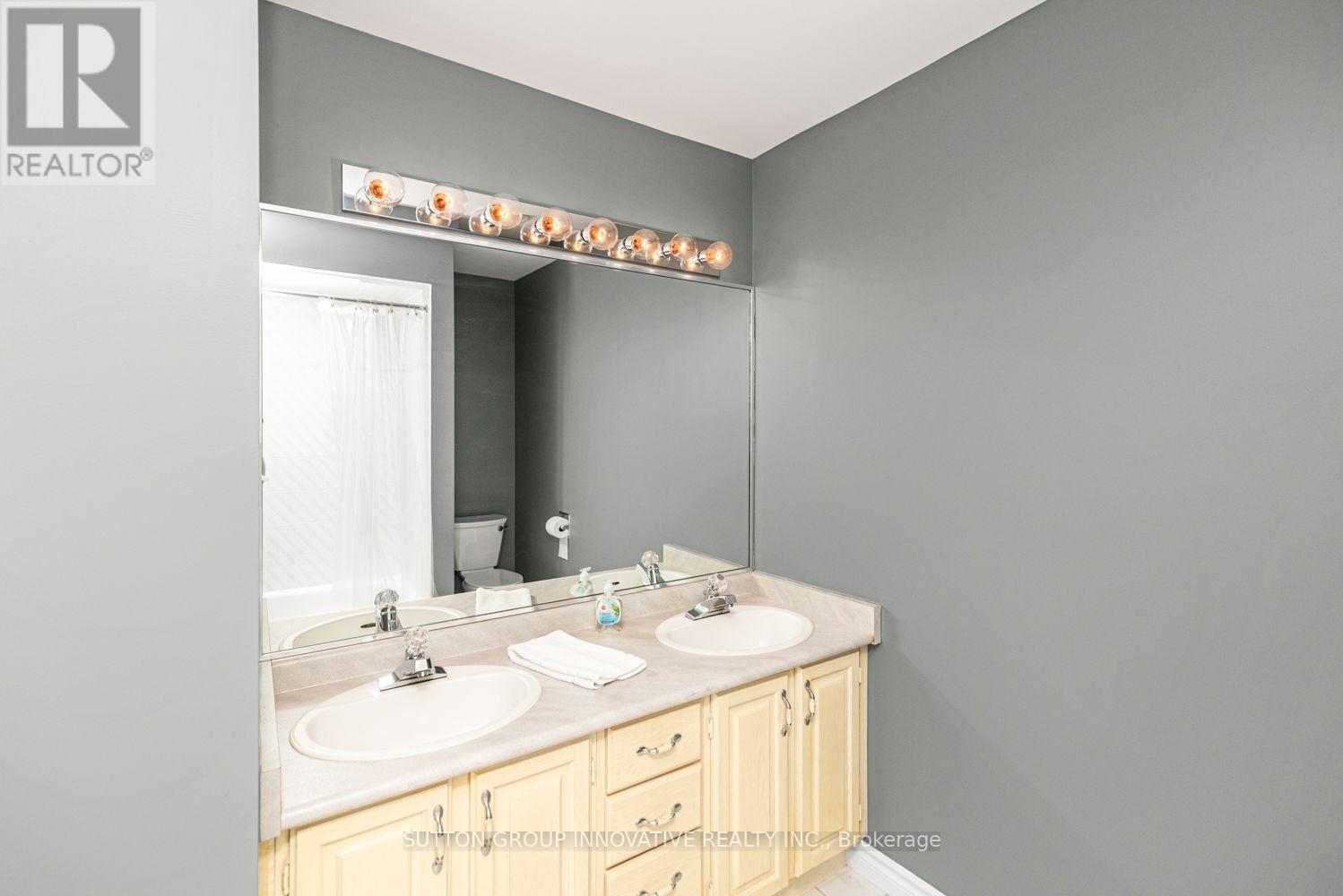 59 Renata Court, Hamilton, Ontario  L9H 6X2 - Photo 24 - X13755790