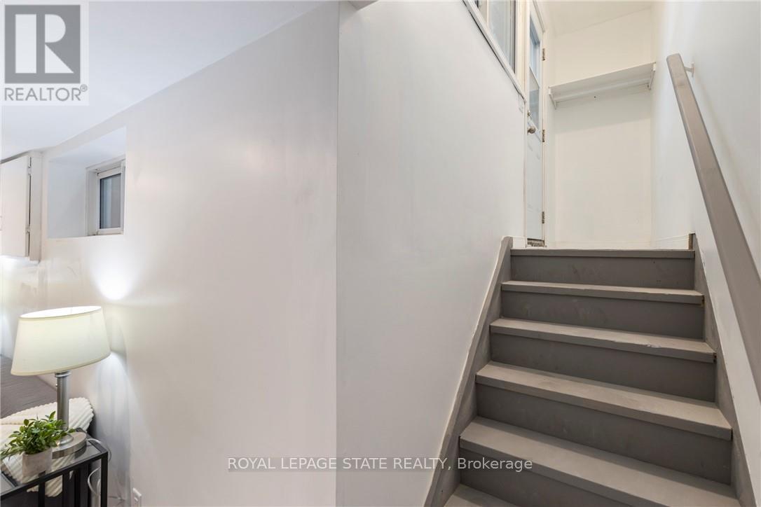 2 - 7 Purdy Crescent, Hamilton, Ontario  L9A 3B4 - Photo 12 - X13755858