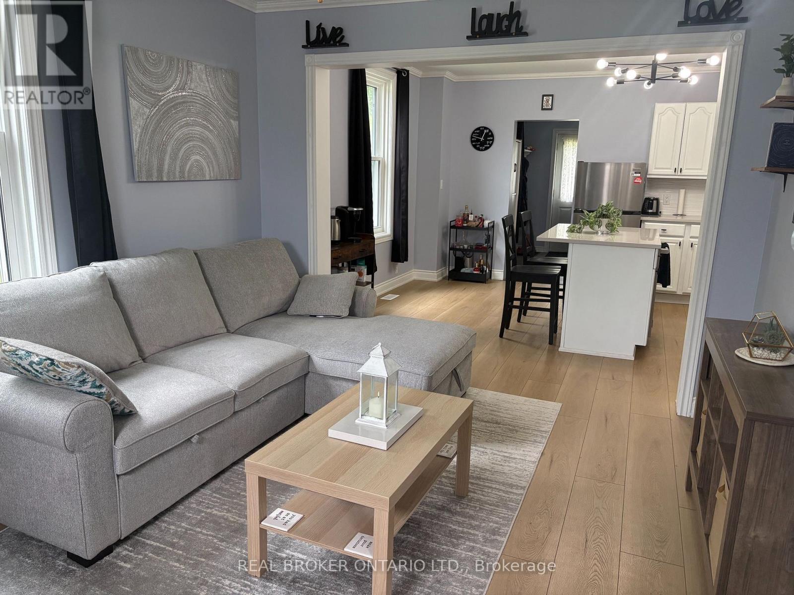 155 Sherman Avenue, Norfolk, Ontario  N3Y 2T2 - Photo 2 - X13755910