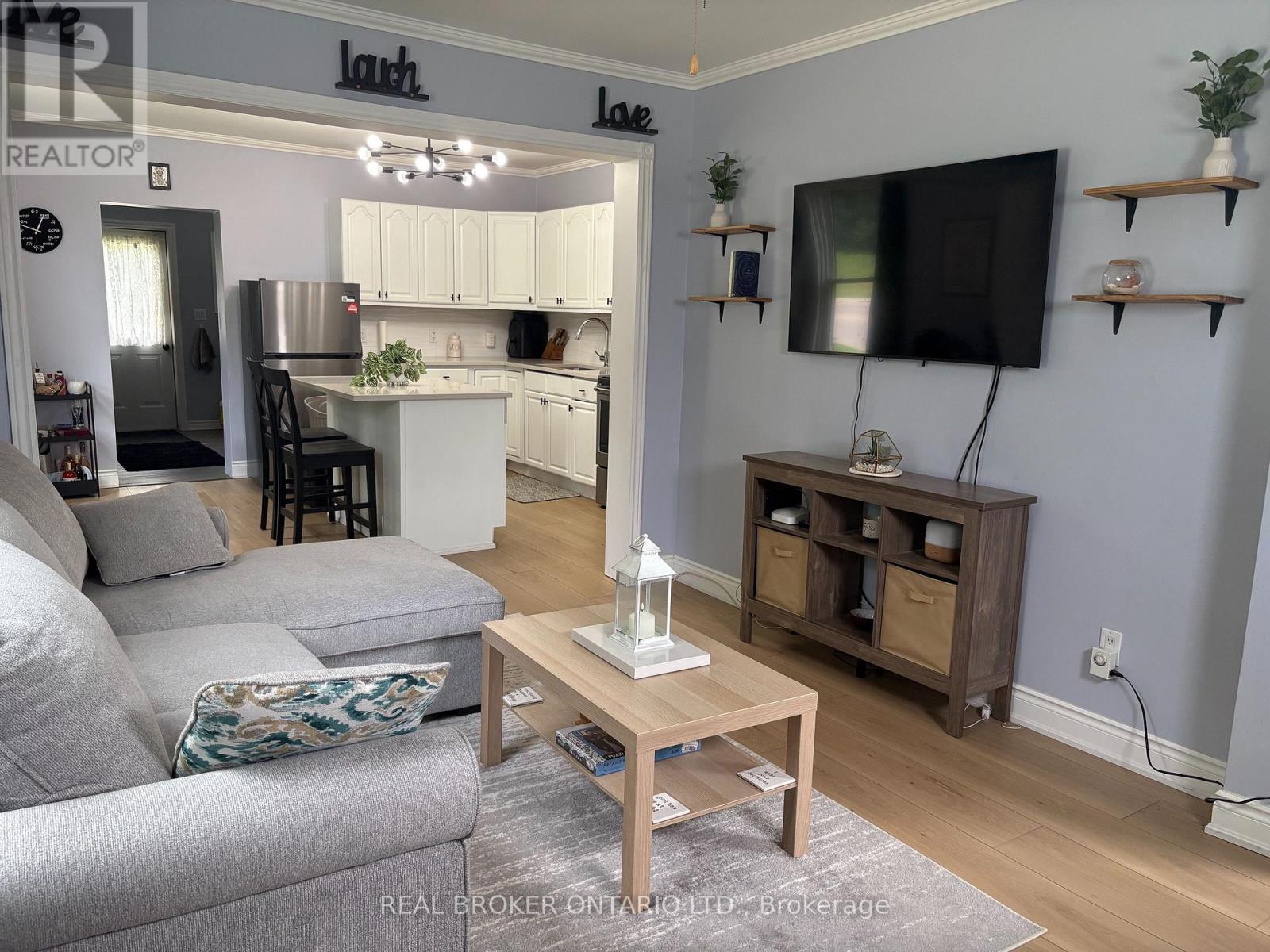 155 Sherman Avenue, Norfolk, Ontario  N3Y 2T2 - Photo 3 - X13755910