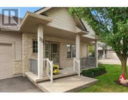 23 - 34 SOUTHBROOK DRIVE, Hamilton, Ontario