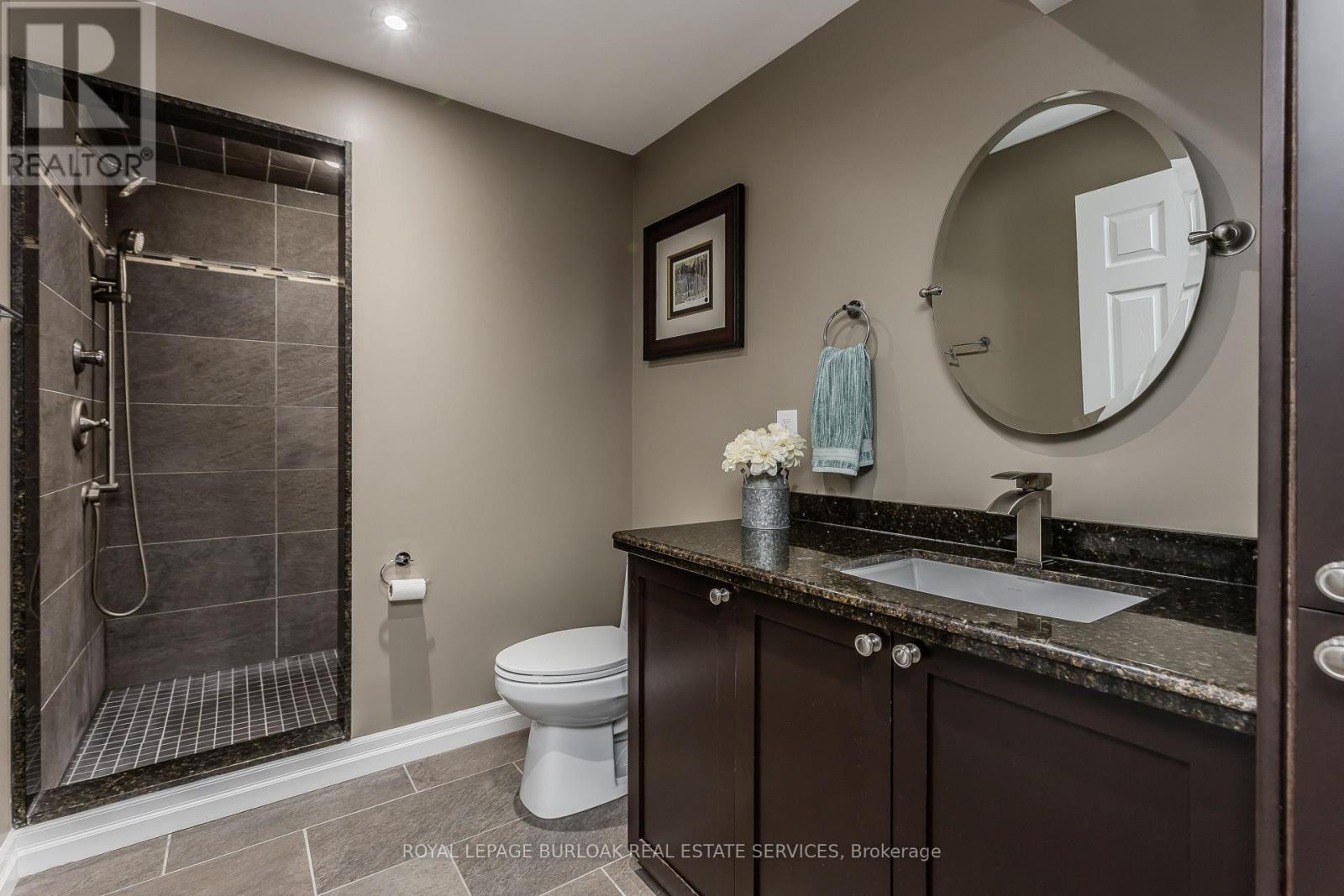 24 Newcastle Court, Hamilton, Ontario  L8V 0A6 - Photo 28 - X13756050