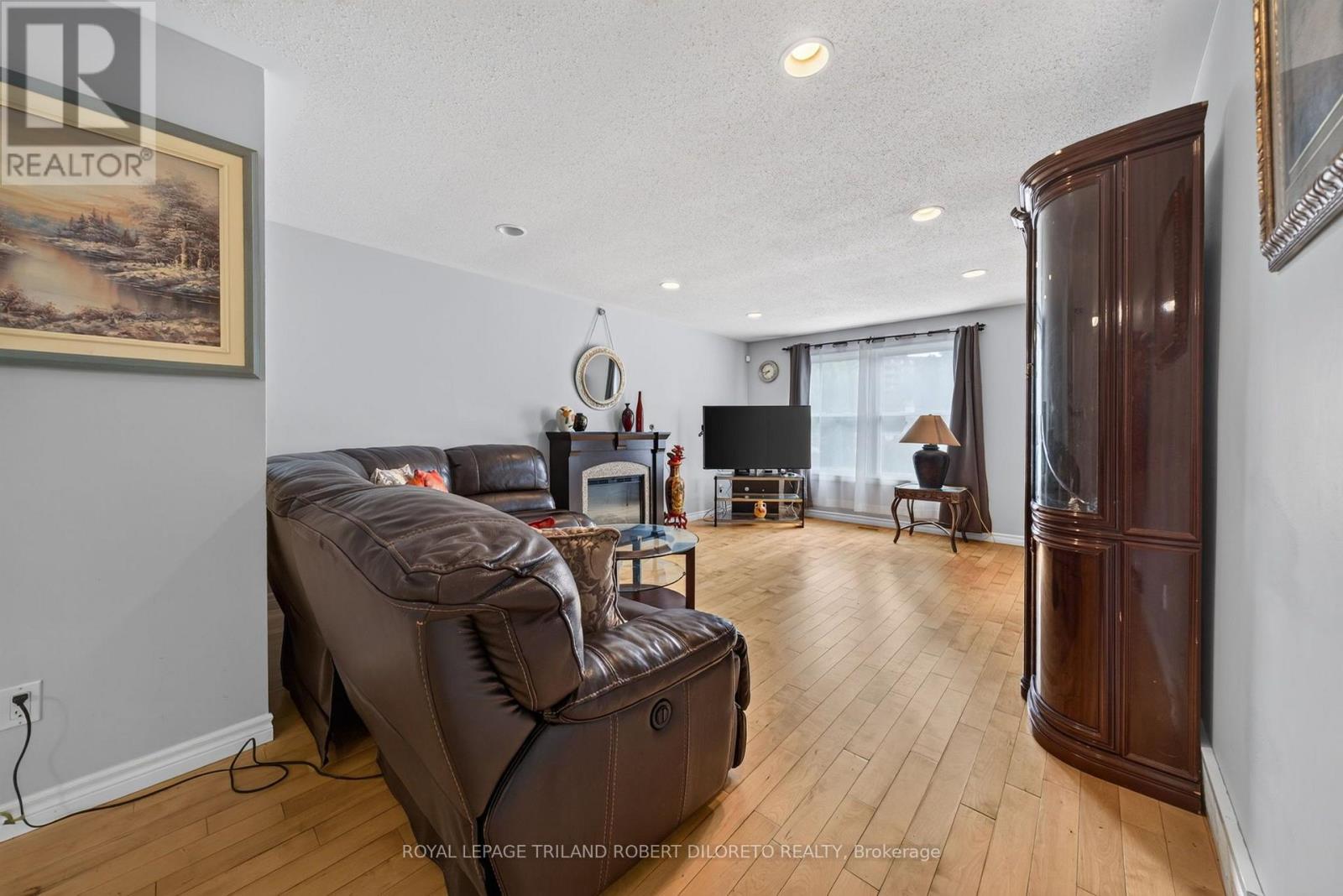 654 Grenfell Drive, London North, Ontario  N5X 2N2 - Photo 11 - X13752574