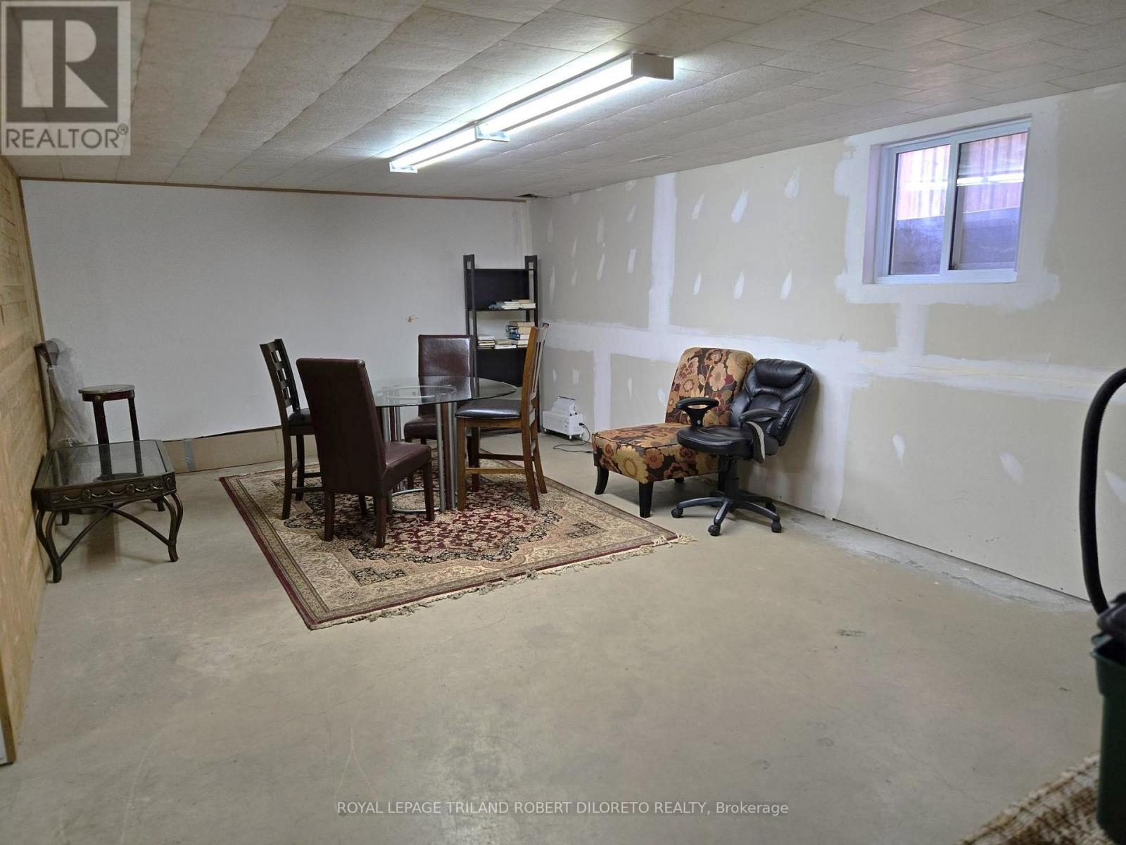 654 Grenfell Drive, London North, Ontario  N5X 2N2 - Photo 31 - X13752574