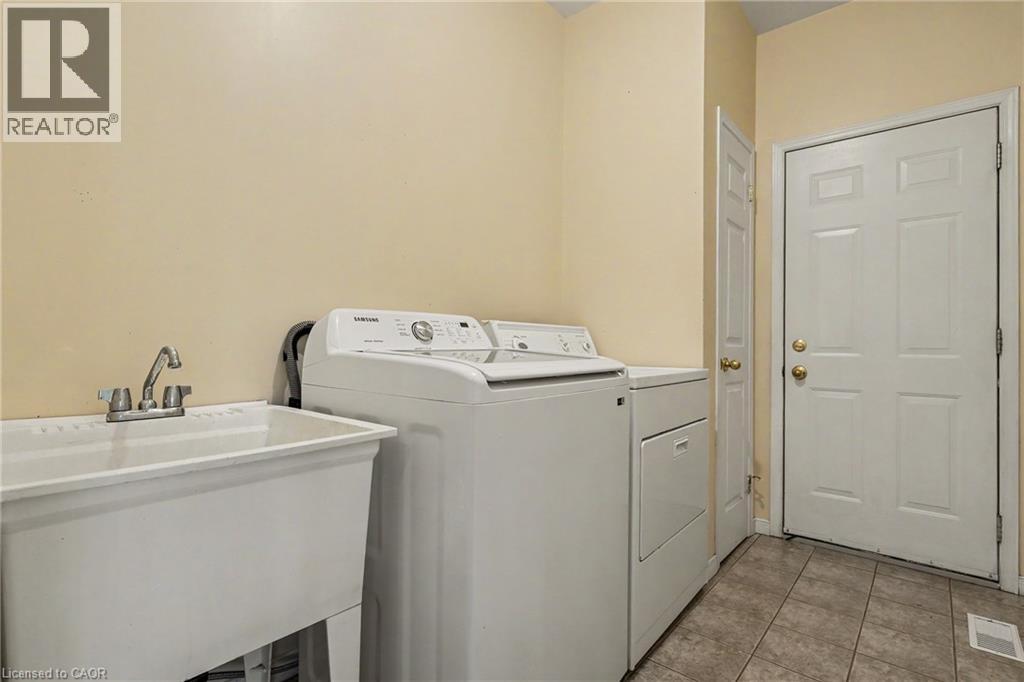 20 Kitty Murray Lane Unit# 49, Ancaster, Ontario  L8K 1L7 - Photo 25 - 40861299