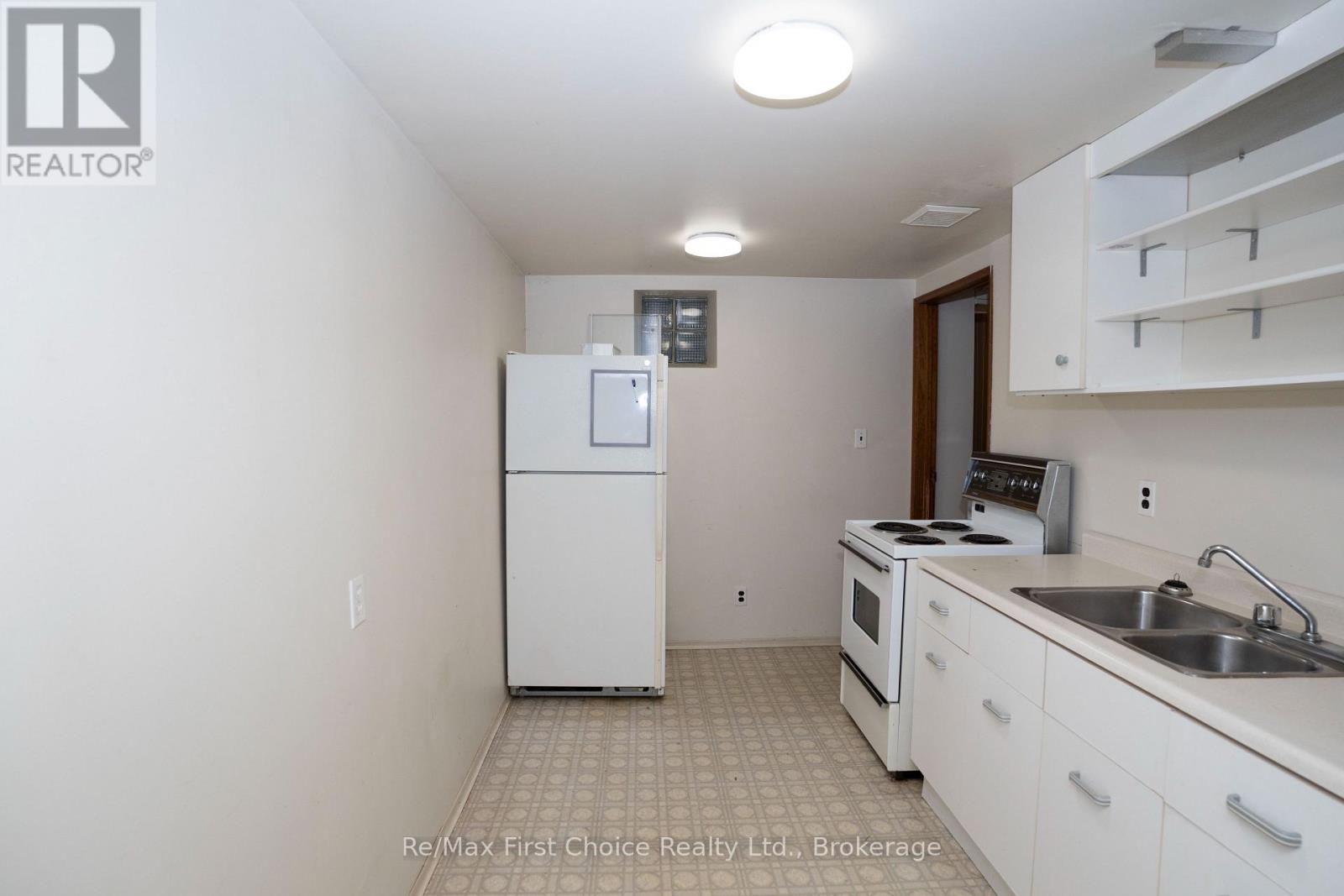 271 Christina Street W, Thunder Bay, Ontario  P7E 4P5 - Photo 25 - X13753160