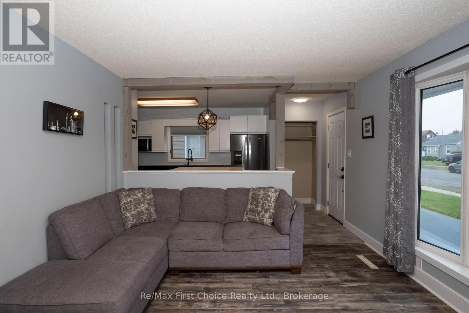 271 Christina Street W, Thunder Bay, Ontario  P7E 4P5 - Photo 5 - X13753160