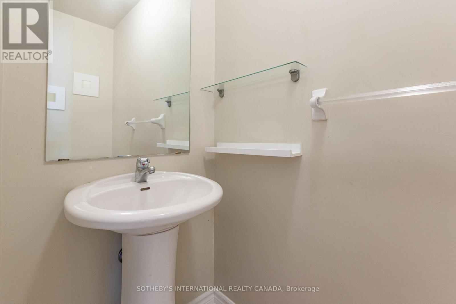 60 Routliffe Lane, Toronto, Ontario  M2N 0A5 - Photo 40 - C13748790
