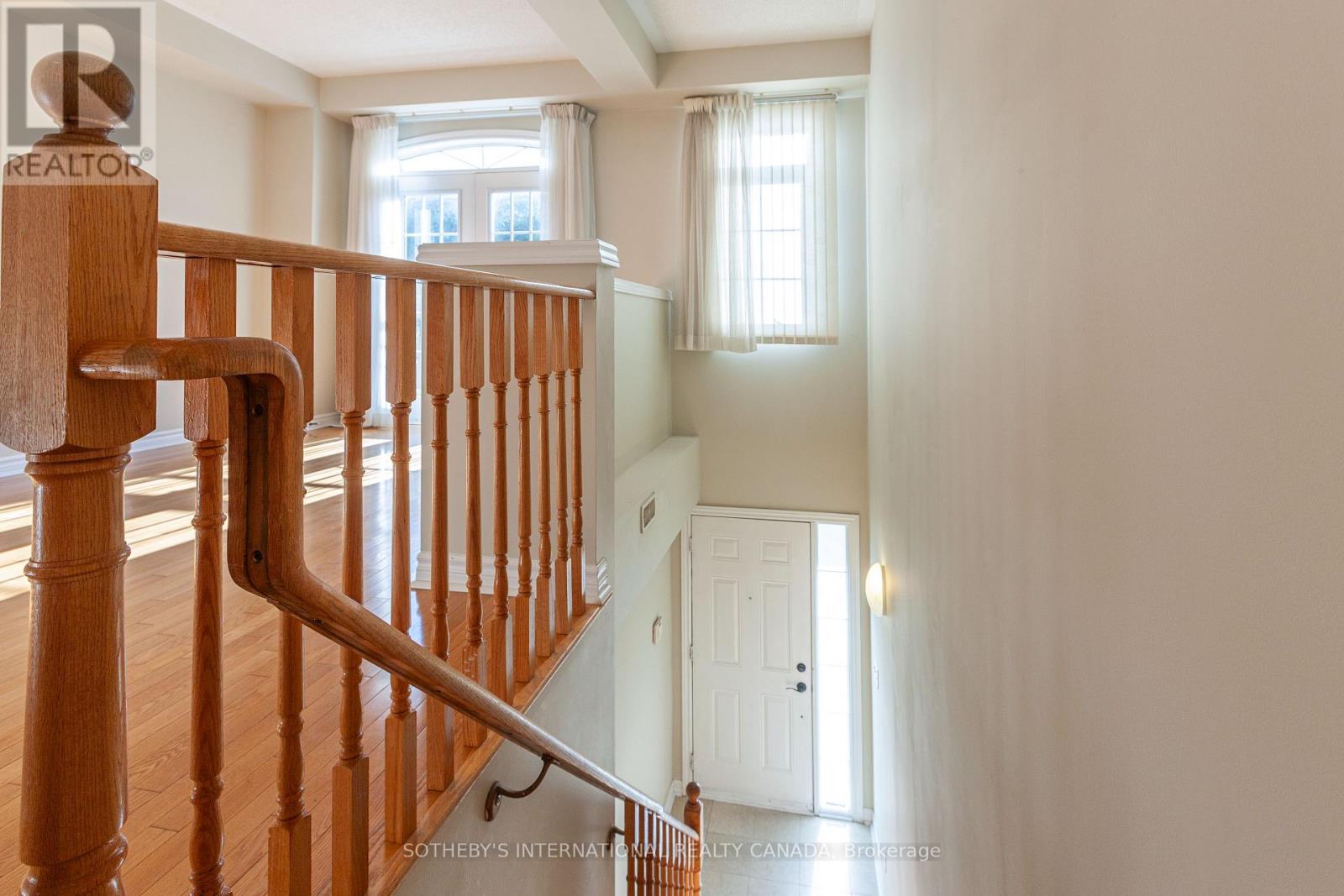 60 Routliffe Lane, Toronto, Ontario  M2N 0A5 - Photo 7 - C13748790