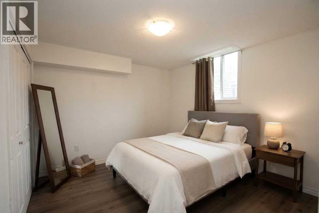 379 Falmere Road NE, Calgary, Alberta  T3J 2Z5 - Photo 13 - A2326447