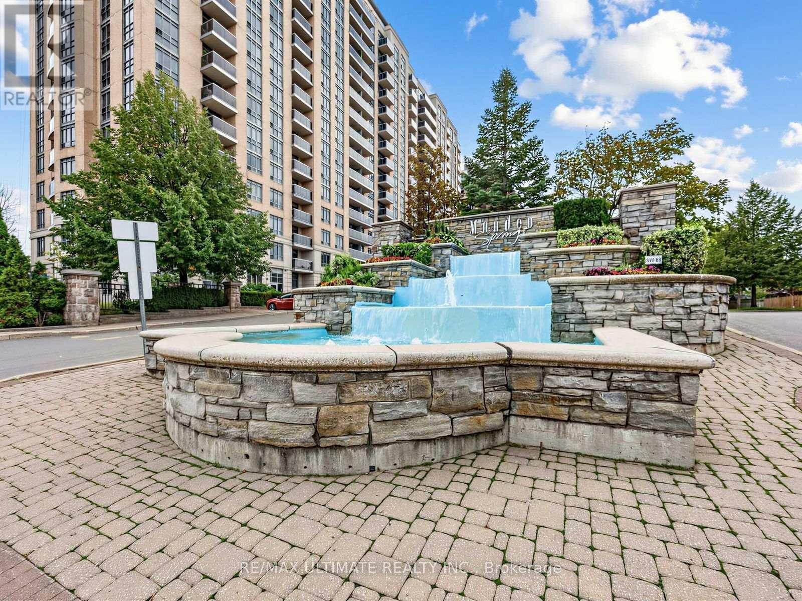 1229 - 18 Mondeo Drive, Toronto, Ontario M1P 5C8 - Photo 2 - E13750954