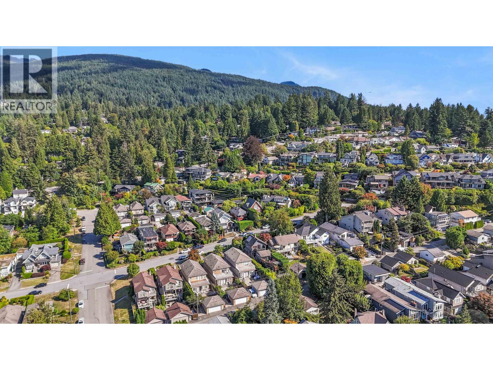 319 E 27th Street, North Vancouver, British Columbia  V7N 1B9 - Photo 6 - R3162187