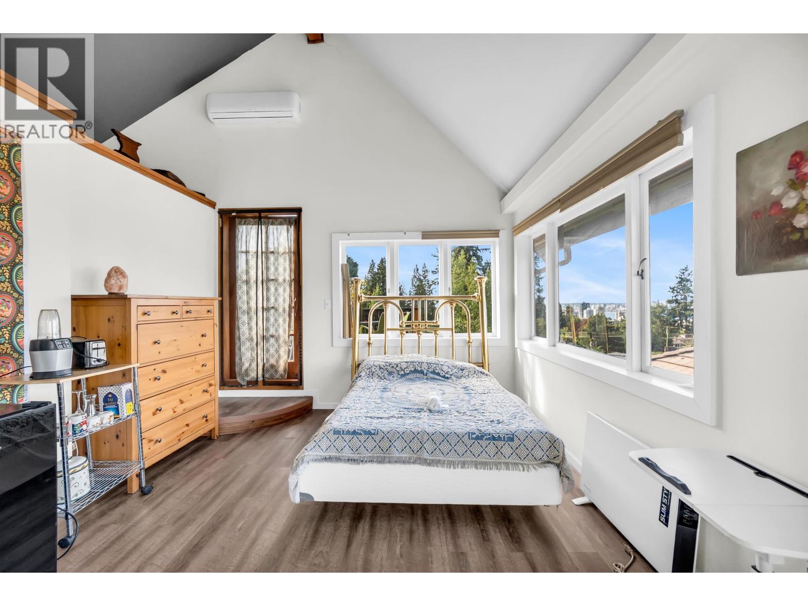 319 E 27th Street, North Vancouver, British Columbia  V7N 1B9 - Photo 7 - R3162187