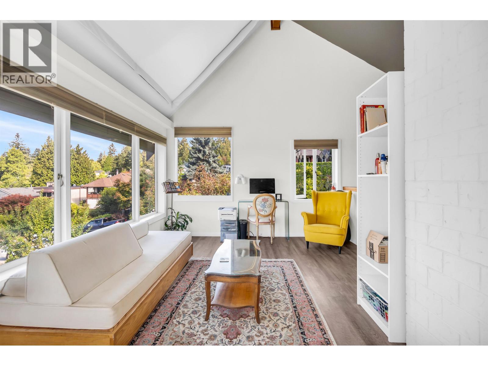 319 E 27th Street, North Vancouver, British Columbia  V7N 1B9 - Photo 11 - R3162187