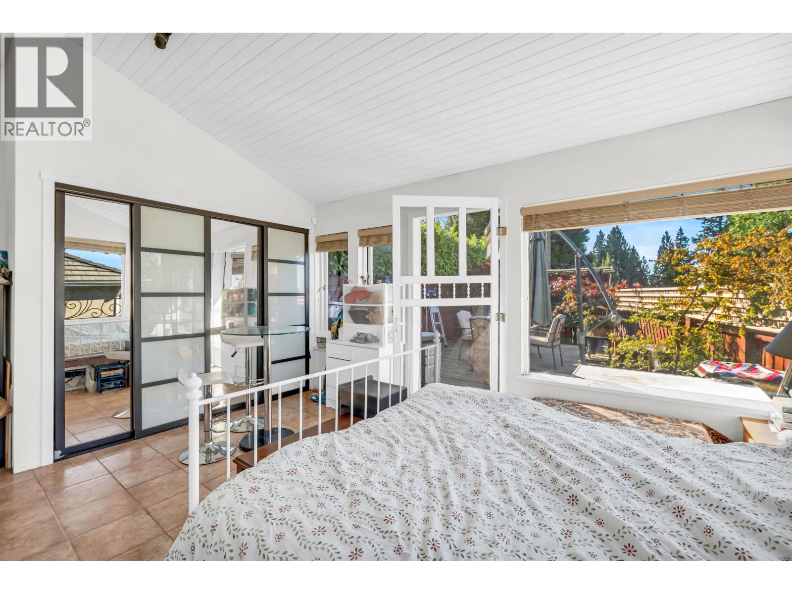 319 E 27th Street, North Vancouver, British Columbia  V7N 1B9 - Photo 30 - R3162187