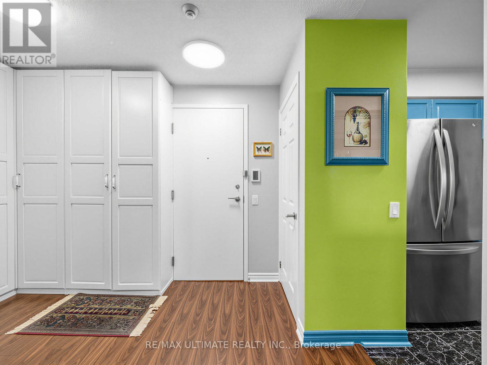 1229 - 18 Mondeo Drive, Toronto, Ontario M1P 5C8 - Photo 8 - E13750954