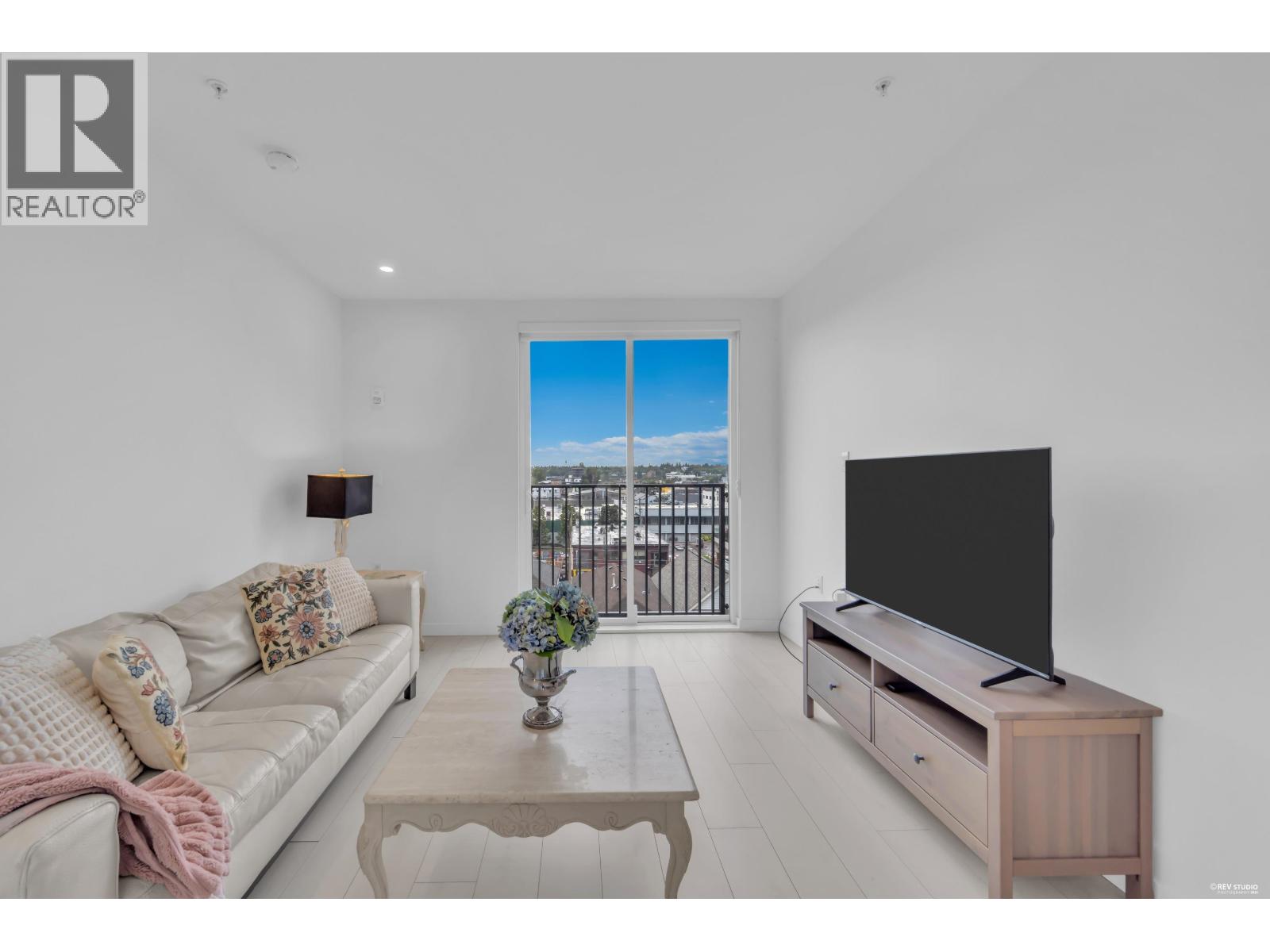 302 1120 E East Georgia Street, Vancouver, British Columbia  V6A 0K2 - Photo 10 - R3162114