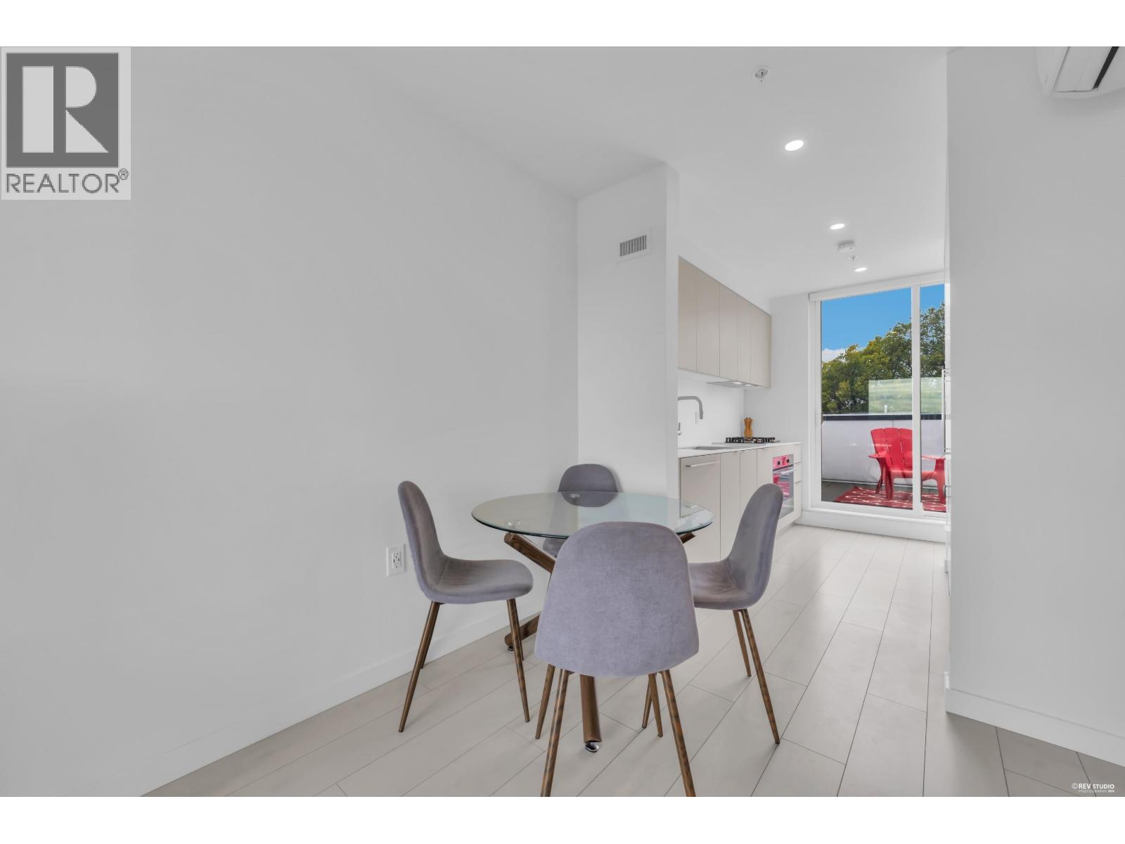 302 1120 E East Georgia Street, Vancouver, British Columbia  V6A 0K2 - Photo 5 - R3162114