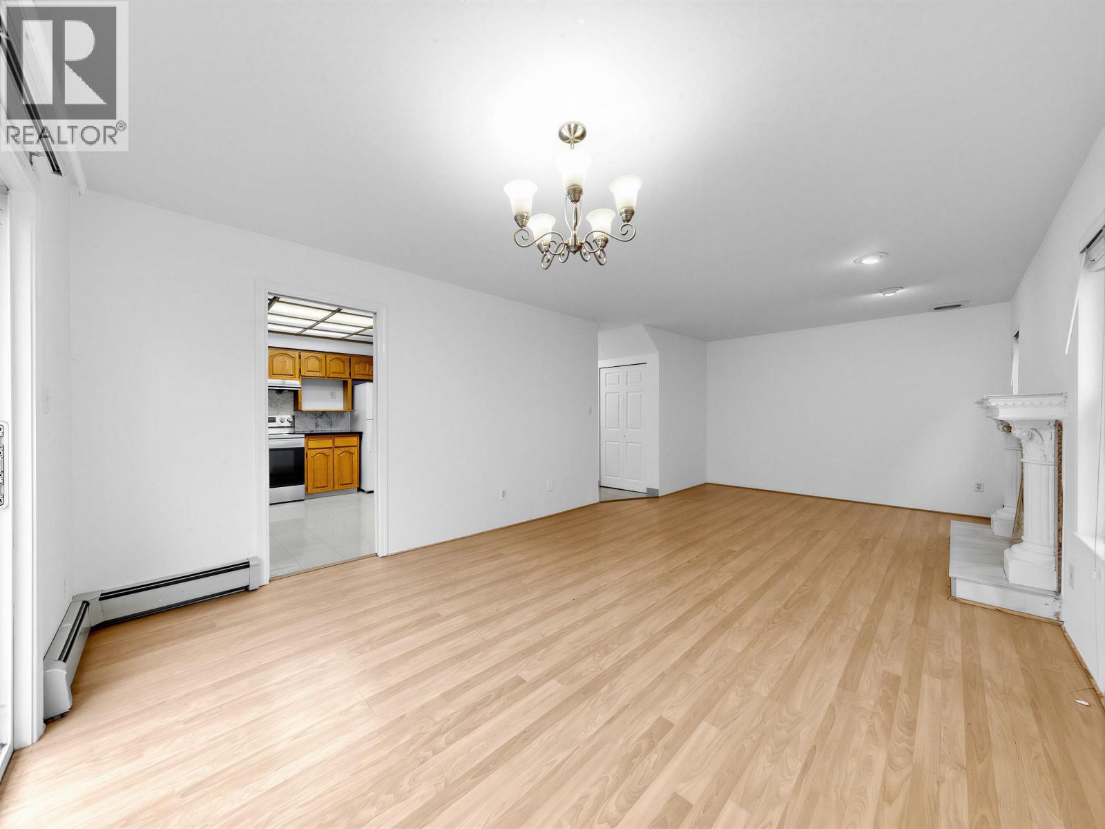 8377 Shaughnessy Street, Vancouver, British Columbia  V6P 3Y1 - Photo 4 - R3162181