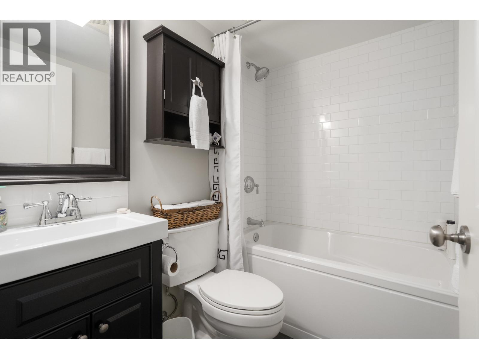 3955 Dundas Street, Burnaby, British Columbia  V5C 1A6 - Photo 27 - R3162298