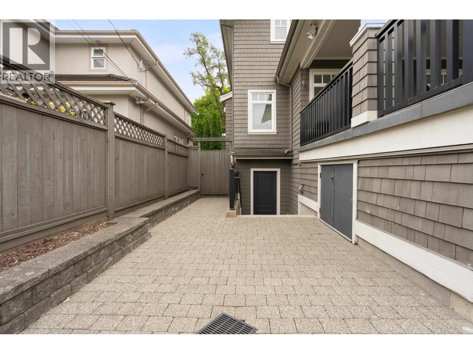 3955 Dundas Street, Burnaby, British Columbia  V5C 1A6 - Photo 37 - R3162298