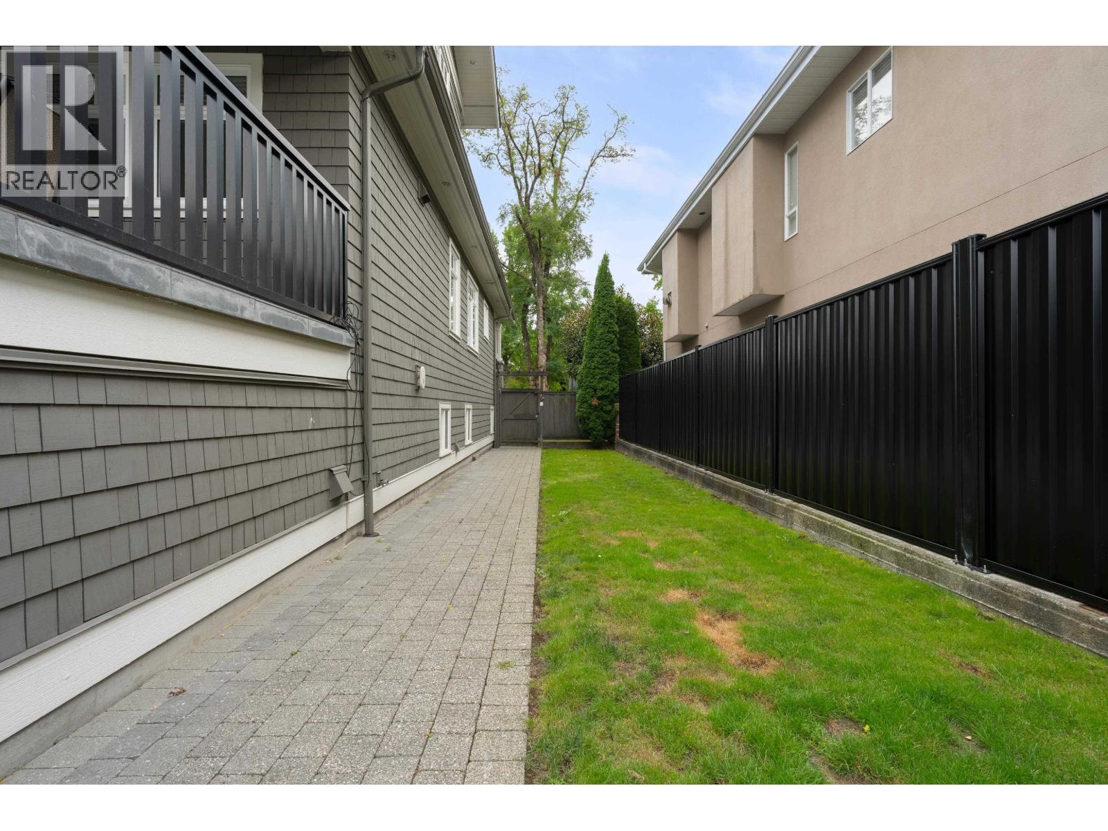 3955 Dundas Street, Burnaby, British Columbia  V5C 1A6 - Photo 36 - R3162298
