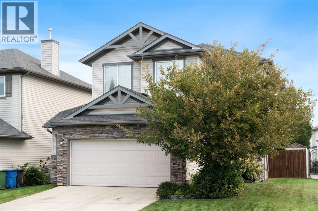 408 Rainbow Falls Way, Chestermere, Alberta  T1X 1S8 - Photo 2 - A2341209