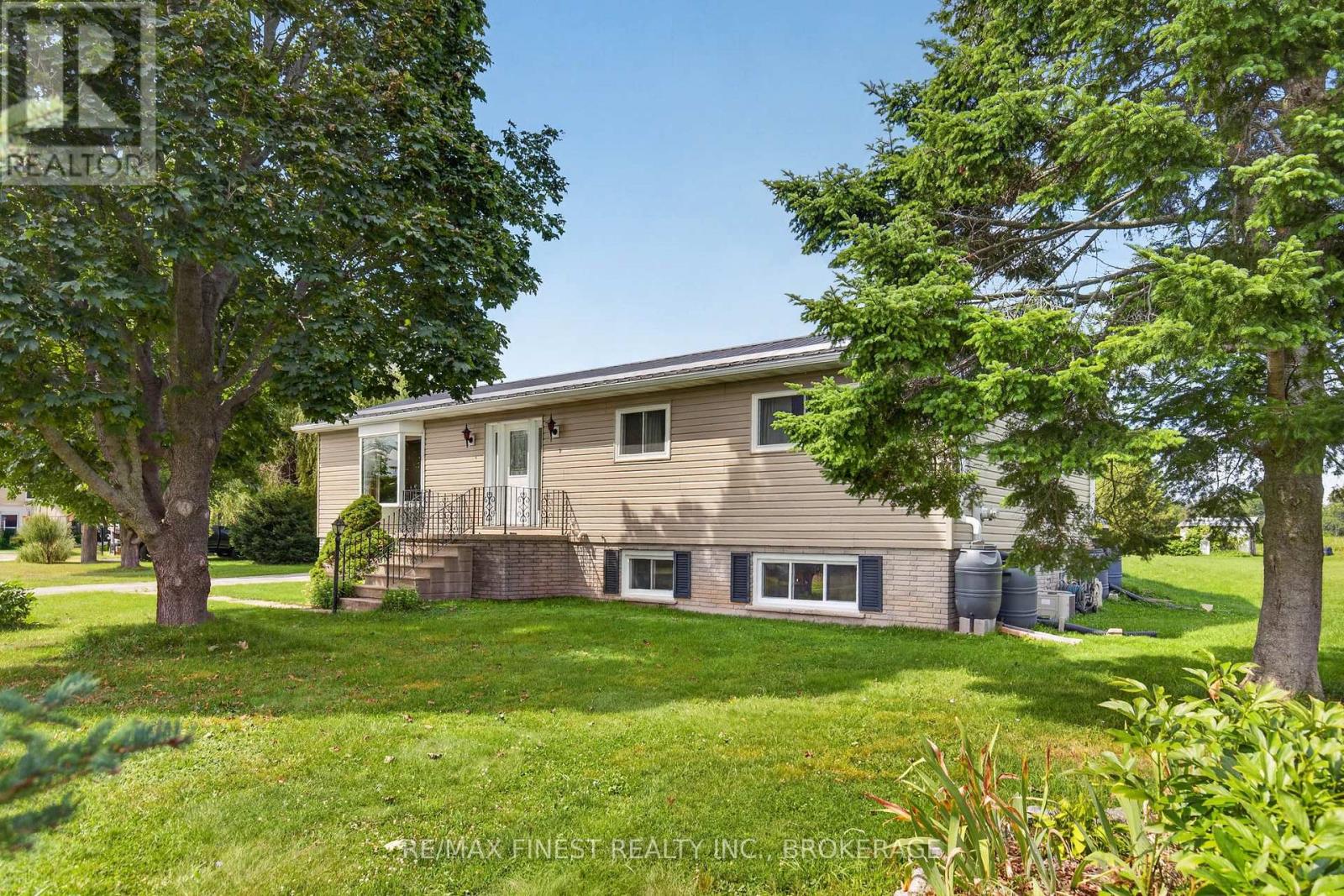 3005 Wilson Road, Frontenac, Ontario  K0H 1V0 - Photo 2 - X13756220