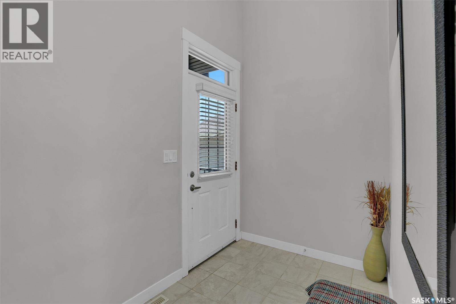 3310 Green Lily Road, Regina, Saskatchewan  S4V 3M2 - Photo 3 - SK047768