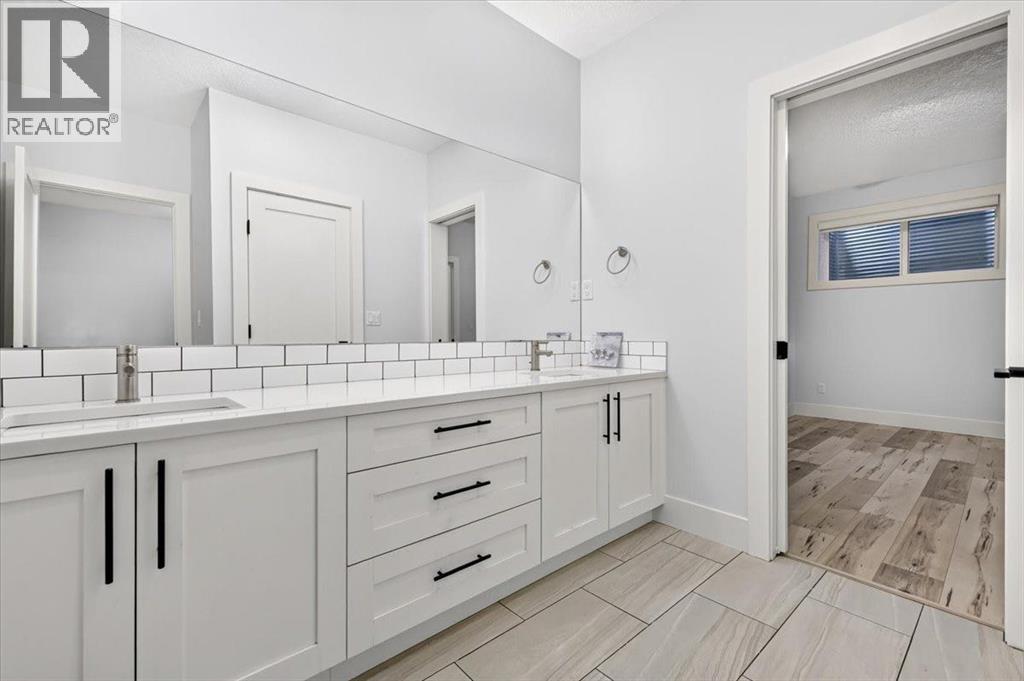 1924 Glenmount Drive SW, Calgary, Alberta  T3E 4B6 - Photo 36 - A2343287