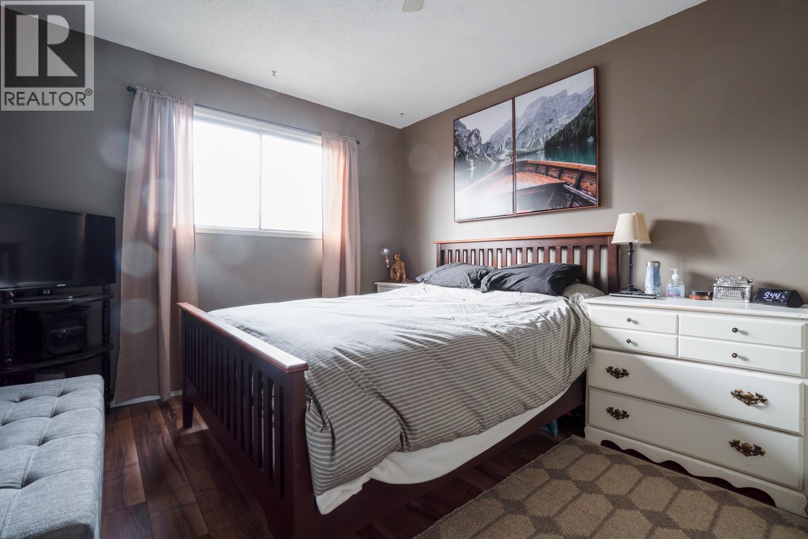 927 Fuller Avenue, Kelowna, British Columbia  V1Y 6X5 - Photo 8 - 10399778
