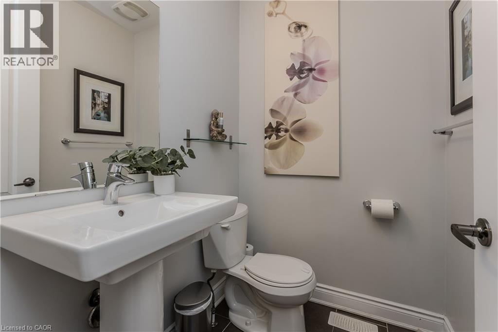 23 West Glen Avenue, Stoney Creek, Ontario  L8J 0H9 - Photo 13 - 40861116