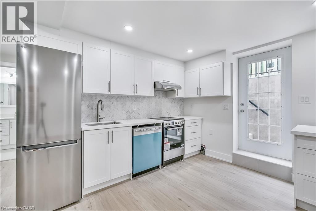 216 Ravenbury Drive Unit# B2, Hamilton, Ontario  L8W 2J1 - Photo 3 - 40861371