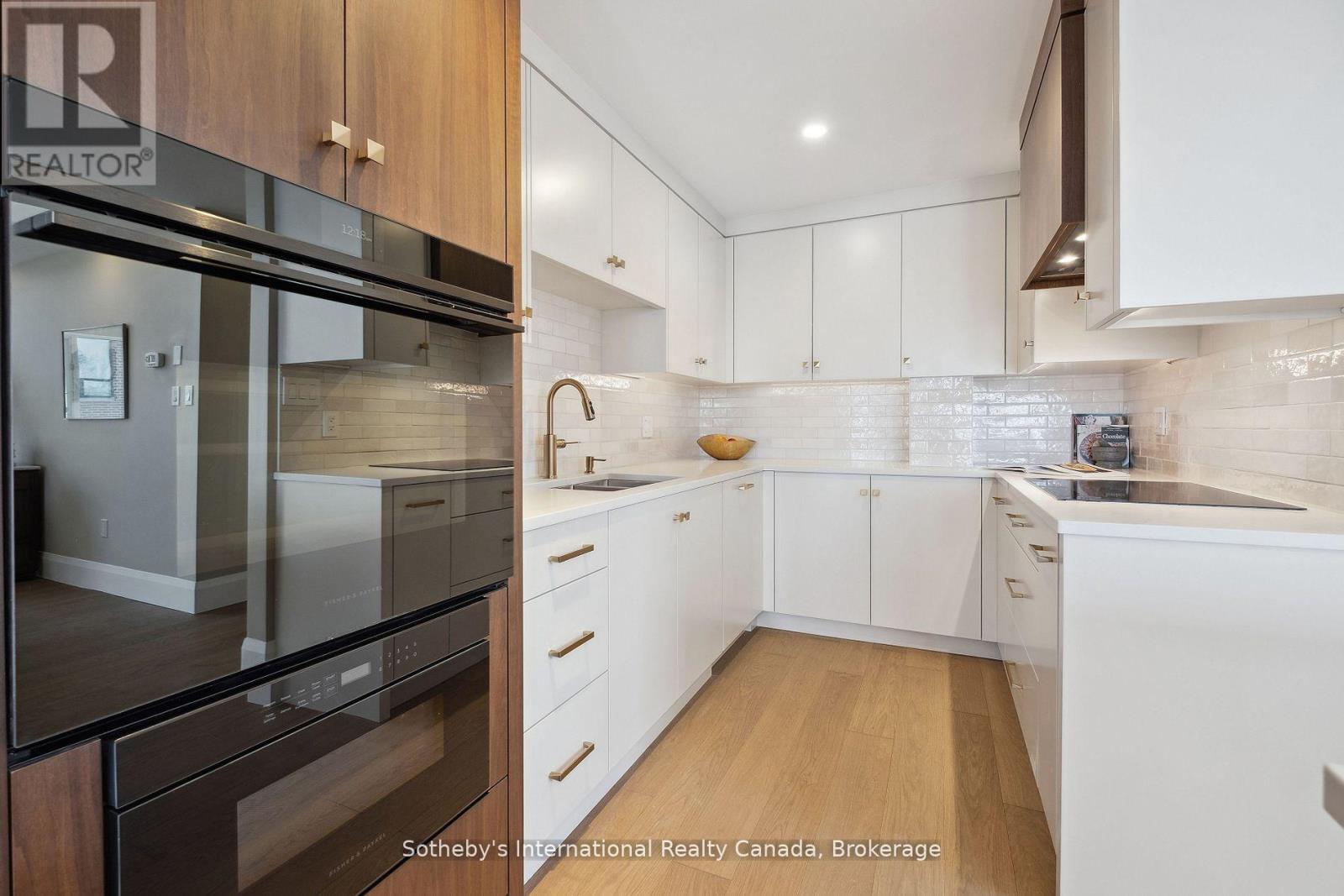 401 - 30 Front Street, Stratford, Ontario  N5A 7S3 - Photo 10 - X13756112