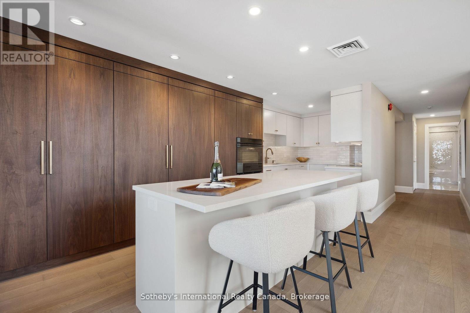 401 - 30 Front Street, Stratford, Ontario  N5A 7S3 - Photo 12 - X13756112