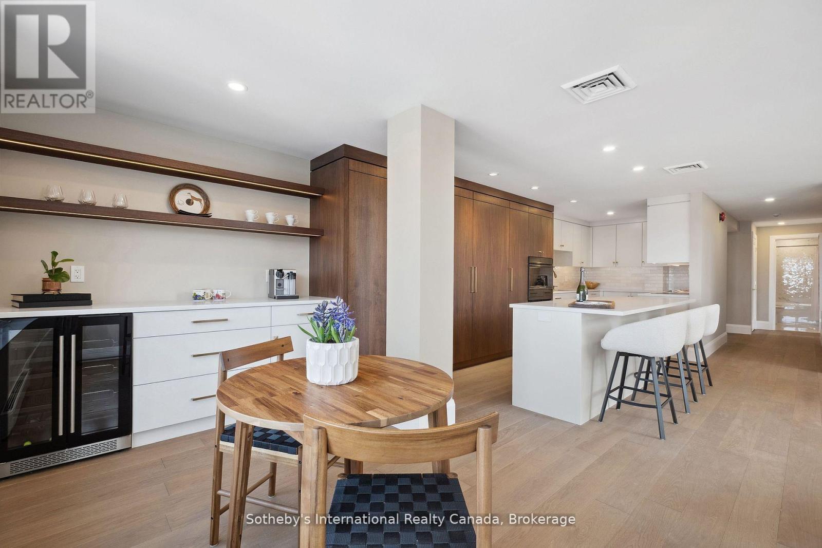 401 - 30 Front Street, Stratford, Ontario  N5A 7S3 - Photo 8 - X13756112