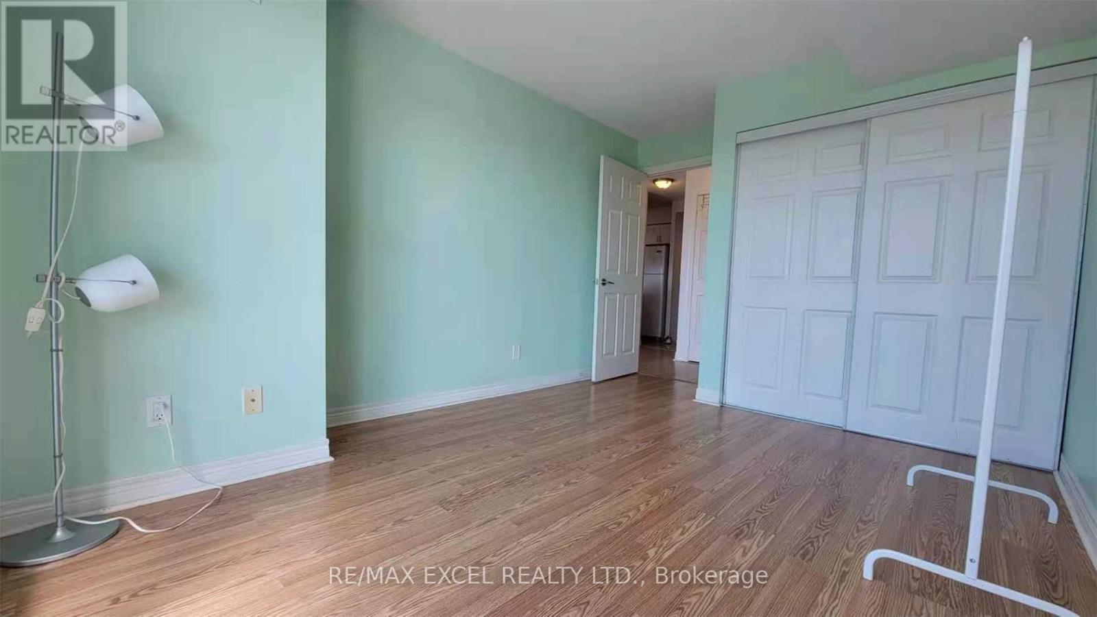 908 - 60 Town Centre Court, Toronto, Ontario  M1P 0B1 - Photo 7 - E13756124