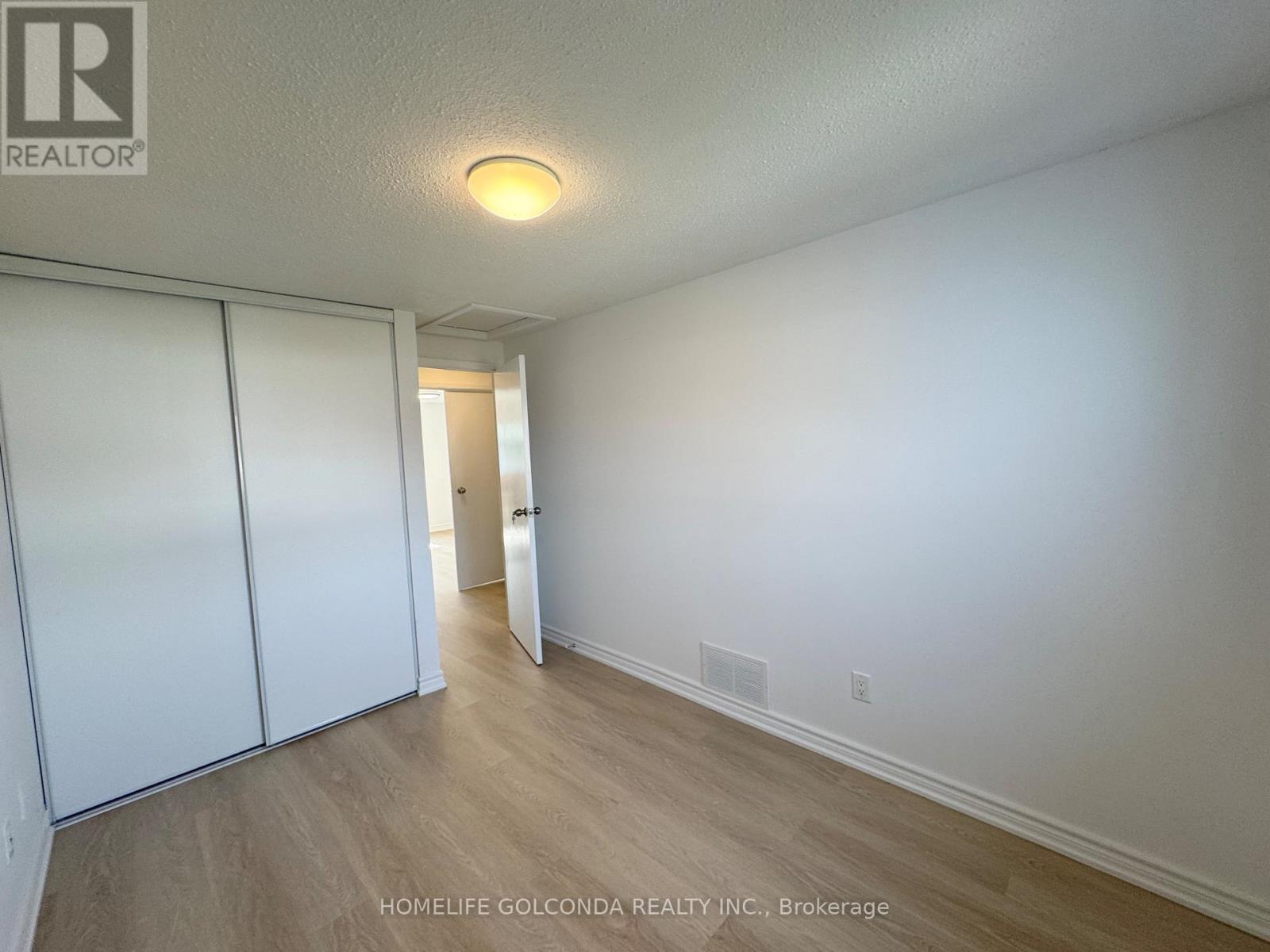 12 Grenbeck Drive, Toronto, Ontario  M1V 2H6 - Photo 13 - E13756160