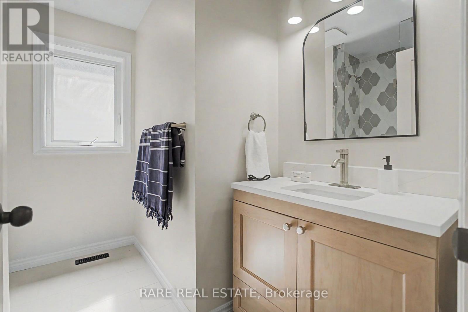 521 Hickory Street N, Whitby, Ontario  L1N 9W9 - Photo 22 - E13756190