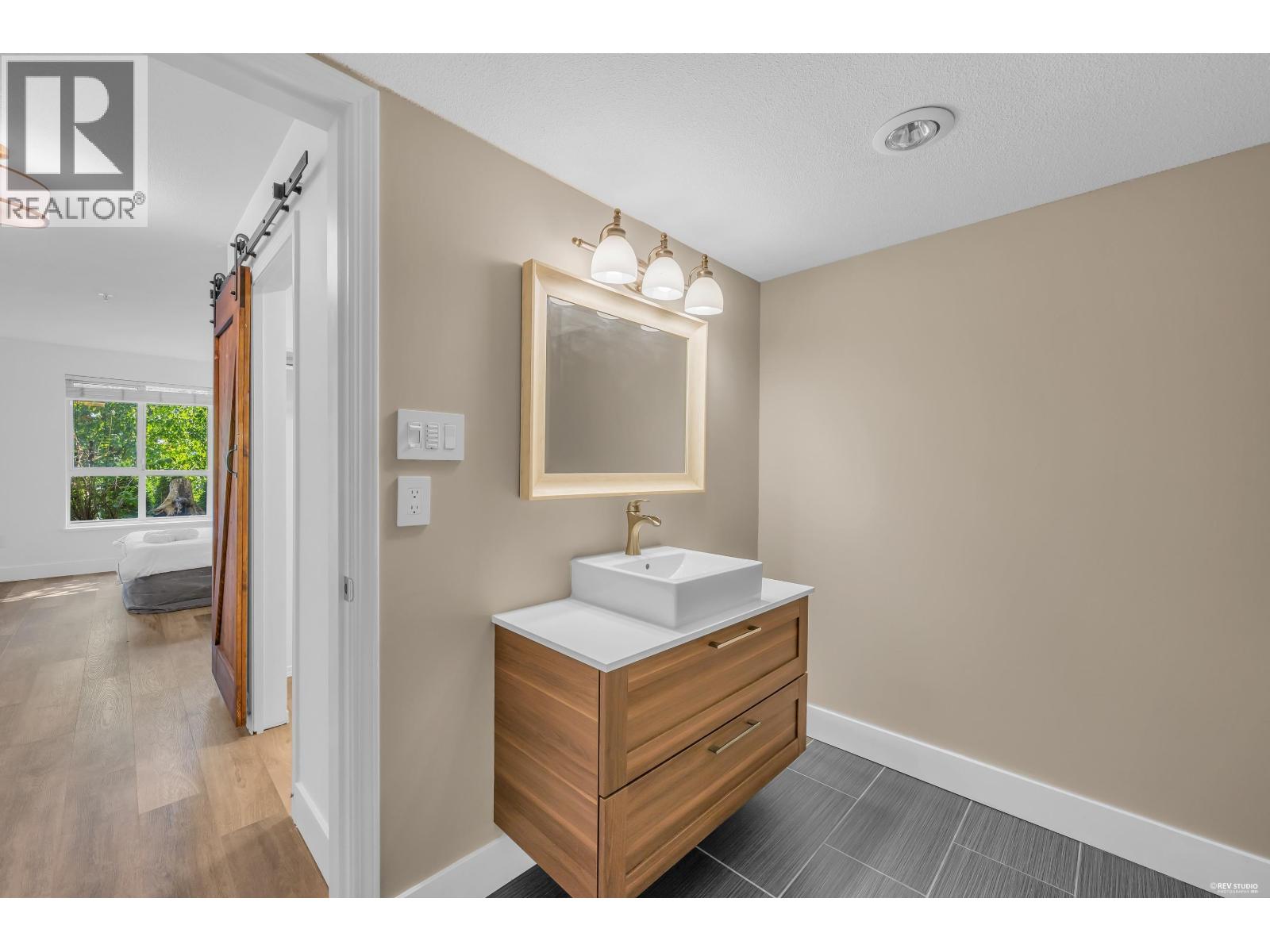 105 2558 Parkview Lane, Port Coquitlam, British Columbia  V3C 6L8 - Photo 24 - R3162351
