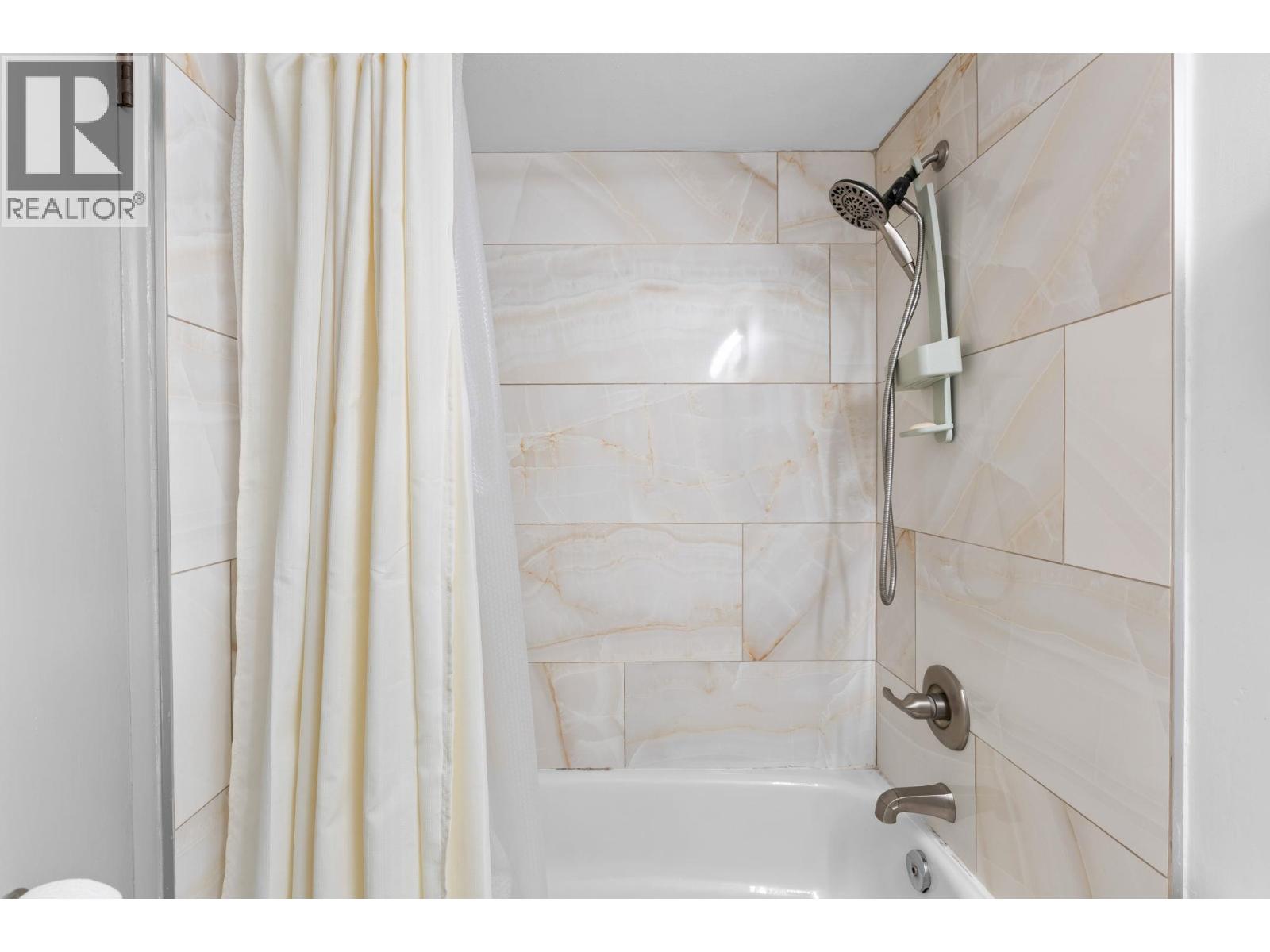 210 9867 Manchester Drive, Burnaby, British Columbia  V3N 4P6 - Photo 23 - R3162353