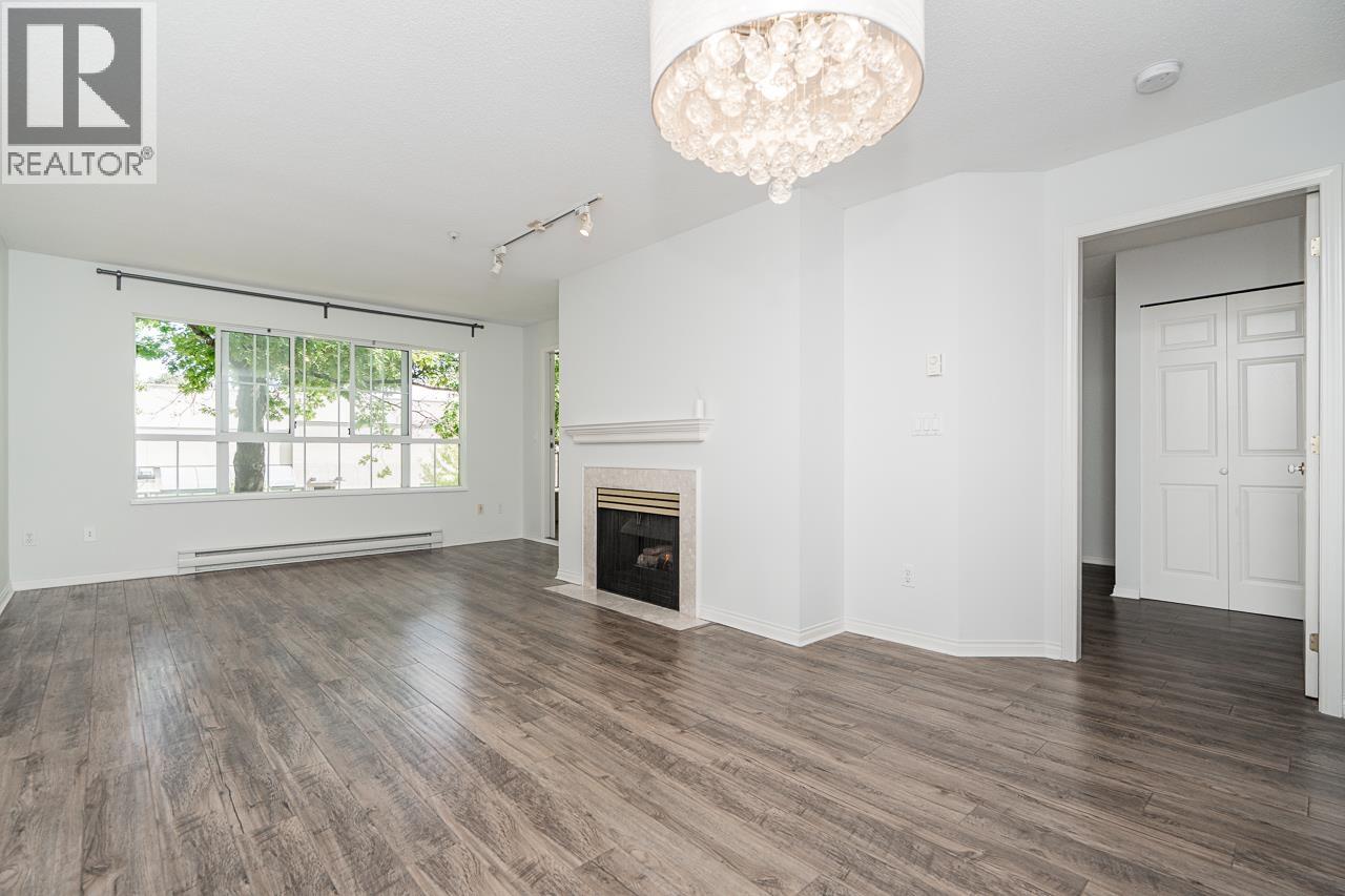 206 2990 Princess Crescent, Coquitlam, British Columbia  V3B 7R3 - Photo 1 - R3162364