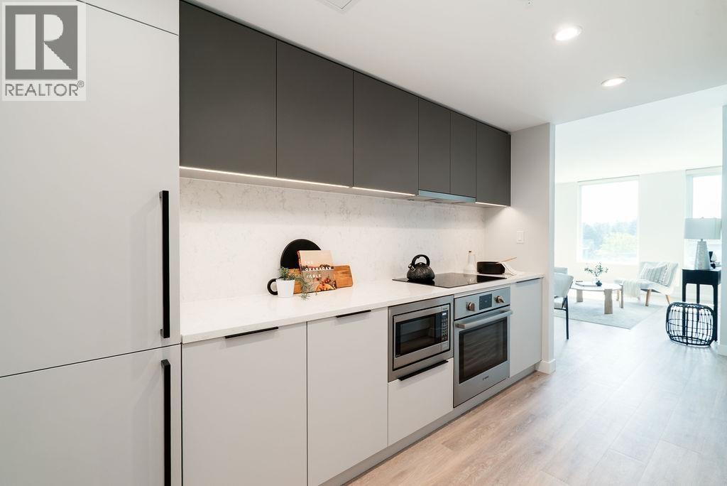 1403 567 Emerson Street, Coquitlam, British Columbia  V3J 0M8 - Photo 3 - R3162368