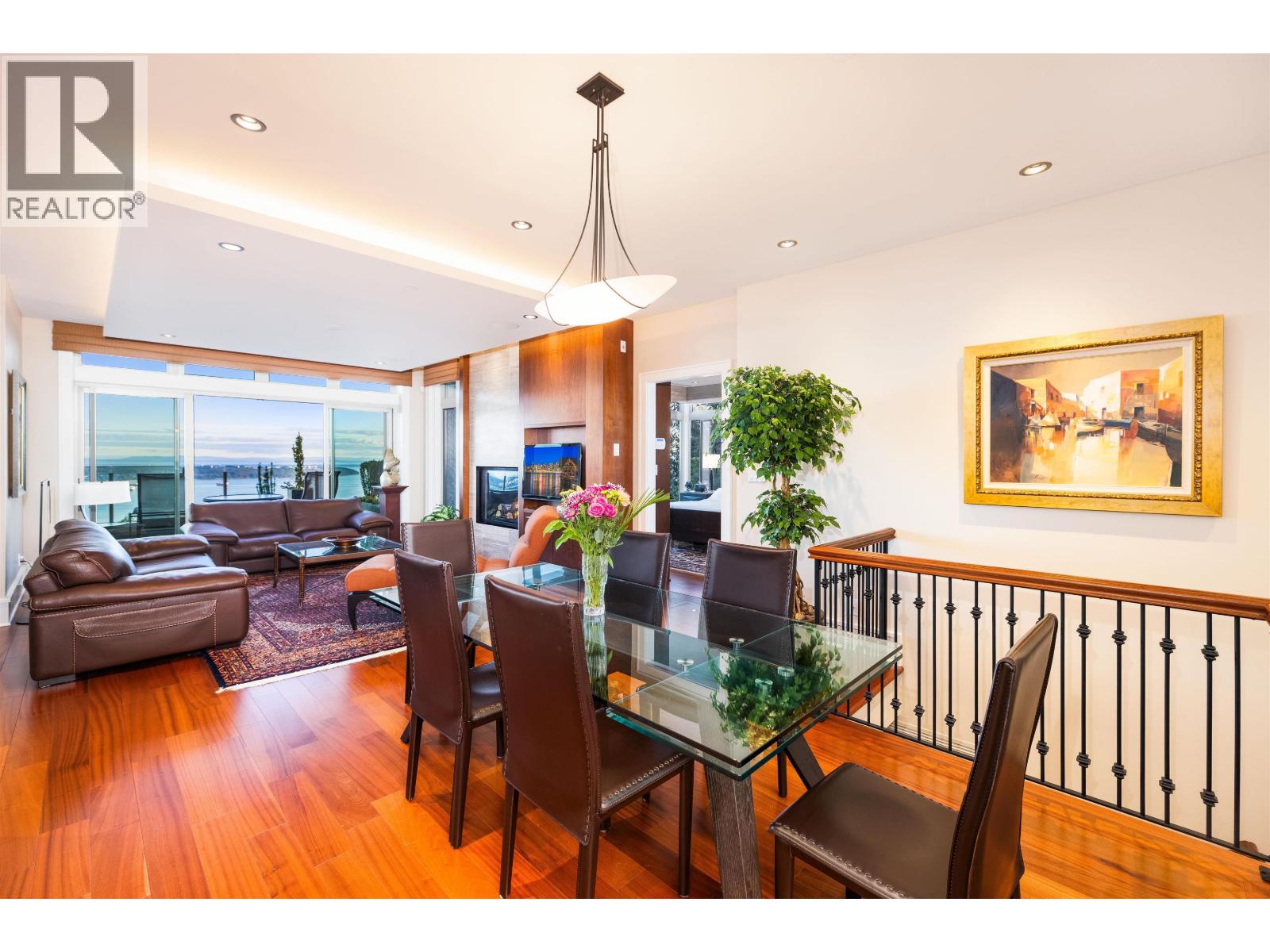 101 2535 Garden Court, West Vancouver, British Columbia  V7S 0A1 - Photo 6 - R3162369