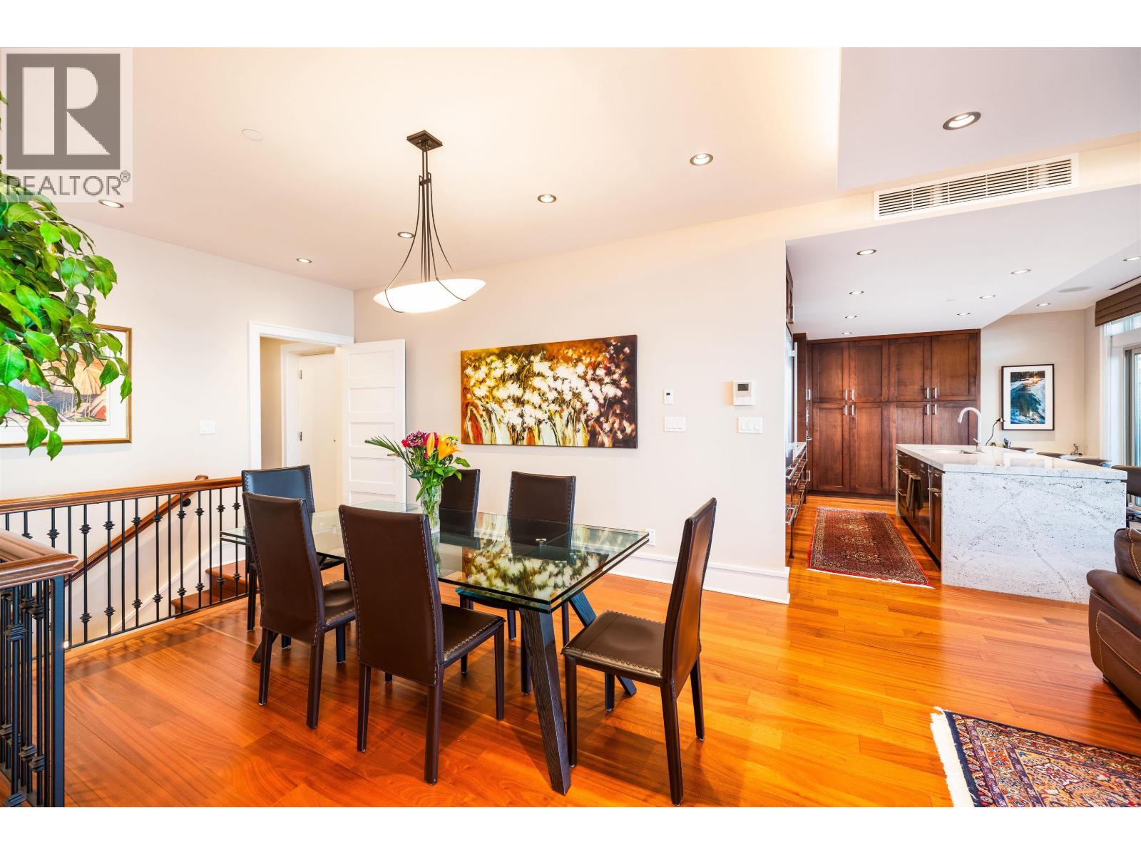 101 2535 Garden Court, West Vancouver, British Columbia  V7S 0A1 - Photo 7 - R3162369