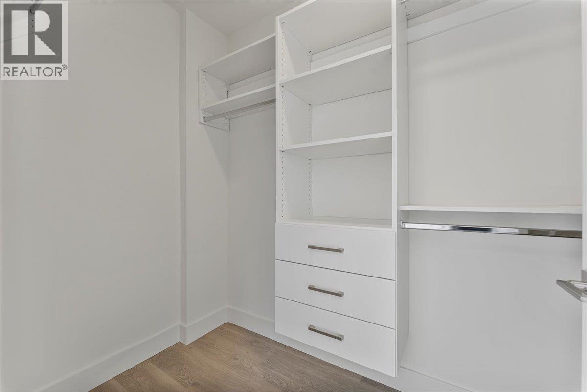 2227 W 16th Avenue, Vancouver, British Columbia  V6K 3B4 - Photo 32 - R3162381