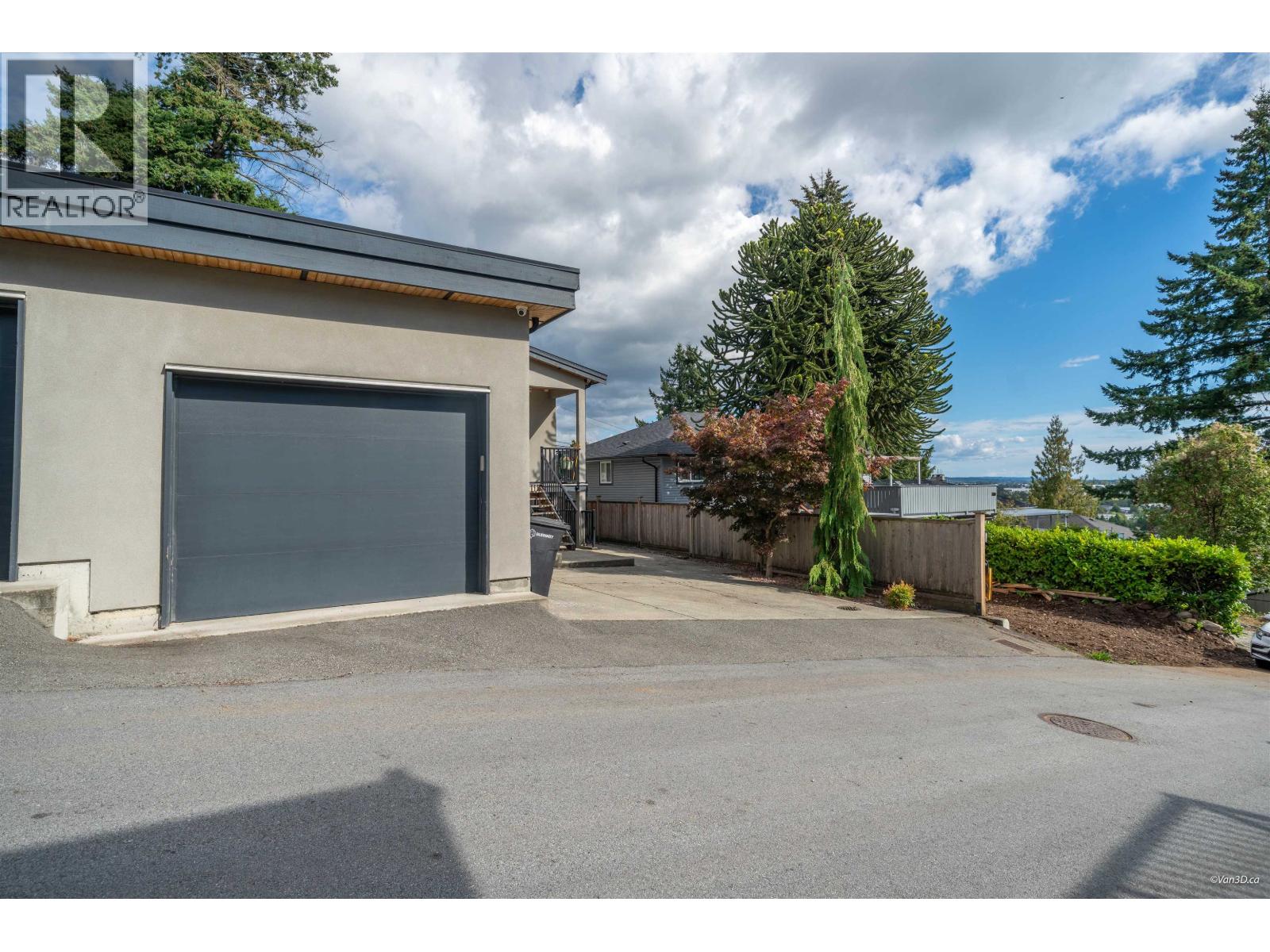 8227 Royal Oak Avenue, Burnaby, British Columbia  V5J 4L1 - Photo 35 - R3162382